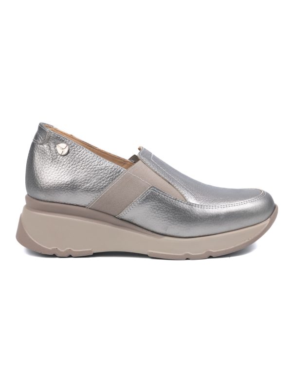 Kalet Silvery
