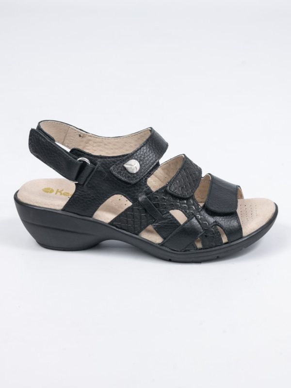 Kiveena Black